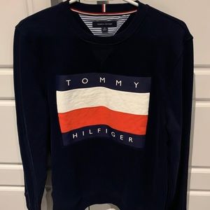Tommy Hilfiger sweater in perfect condition!
